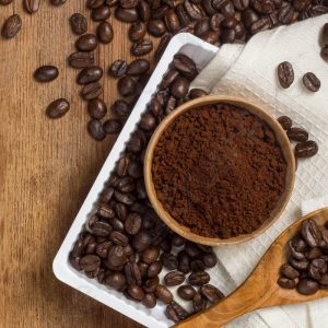 Qəhvə tozu üçün avtomatik vakuum qablaşdırma maşını